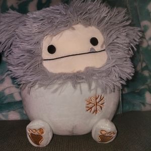 Evita the Bigfoot Squishmallow